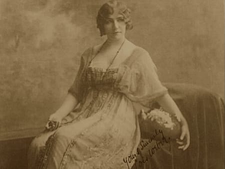 A signed picture of Lois Weber appearing at the beginning of Hypocrites
