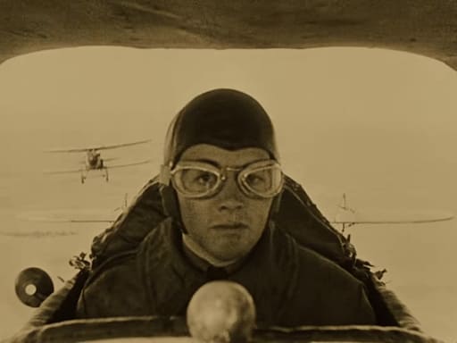 A pilot in Best Picture winning 1927's Wings
